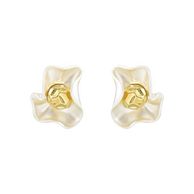Floral Sweet Metal Petal Pleated Earrings